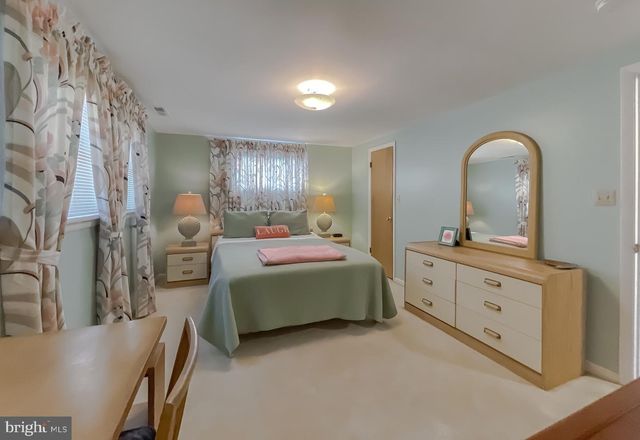 15370 HOLLY DR, Scotland, MD 20687