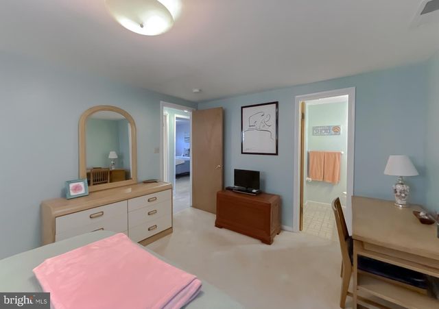 15370 HOLLY DR, Scotland, MD 20687