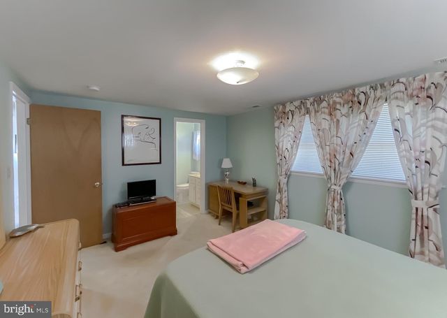 15370 HOLLY DR, Scotland, MD 20687