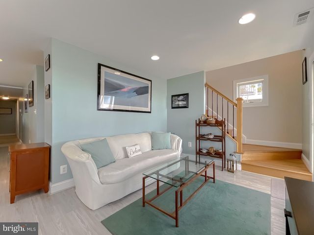 15370 HOLLY DR, Scotland, MD 20687