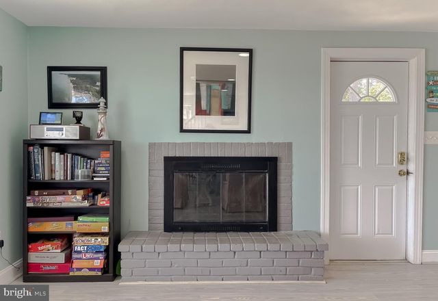15370 HOLLY DR, Scotland, MD 20687