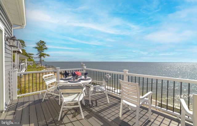 15370 HOLLY DR, Scotland, MD 20687