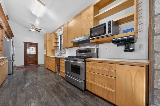 218 Whitworth, Boerne, TX 78006