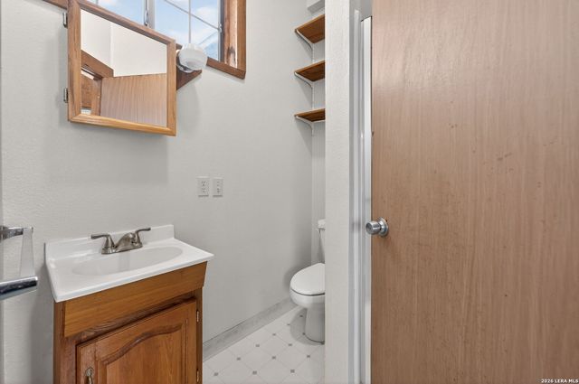 218 Whitworth, Boerne, TX 78006