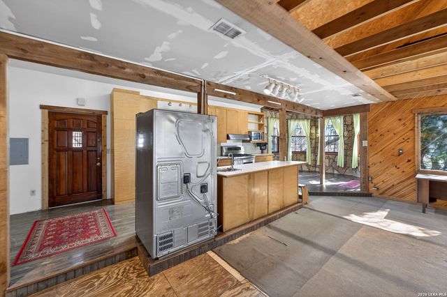 218 Whitworth, Boerne, TX 78006