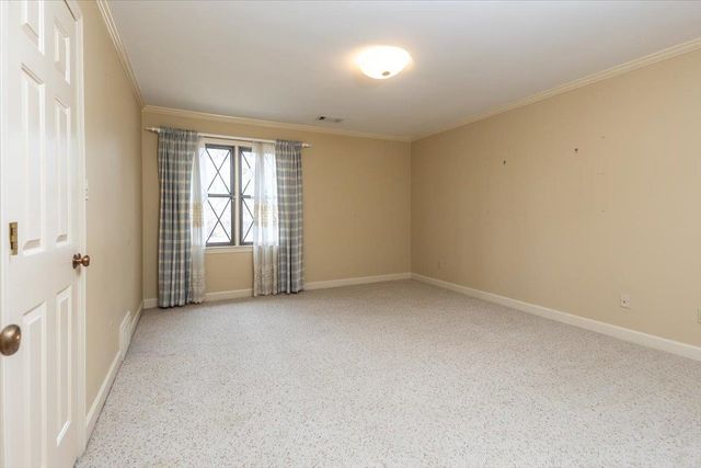 9255 DOGWOOD RD, Germantown, TN 38139