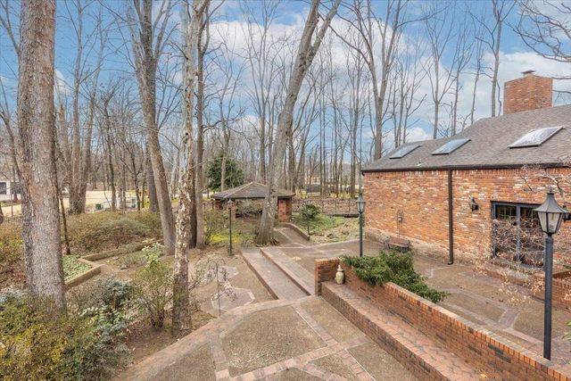 9255 DOGWOOD RD, Germantown, TN 38139