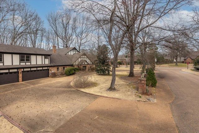 9255 DOGWOOD RD, Germantown, TN 38139