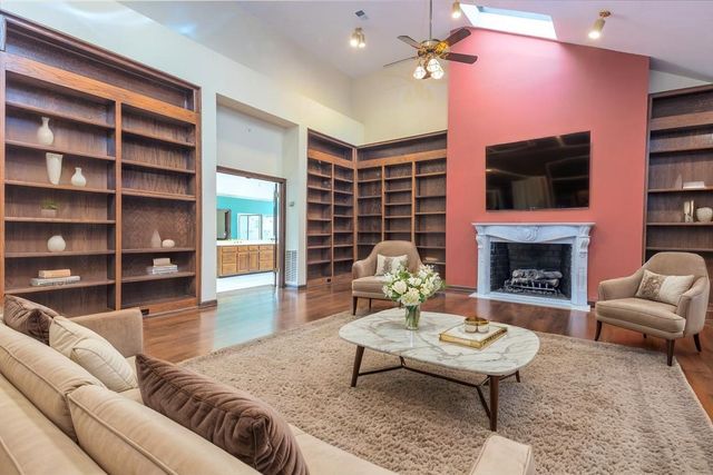 9255 DOGWOOD RD, Germantown, TN 38139