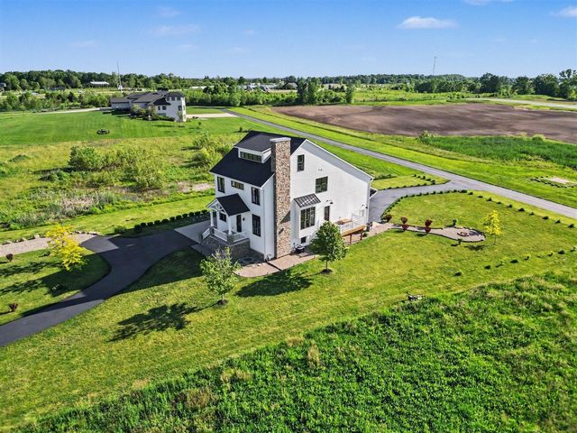 2906 Air Park Drive 24, Zeeland, MI 49464