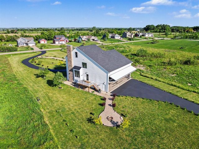 2906 Air Park Drive 24, Zeeland, MI 49464