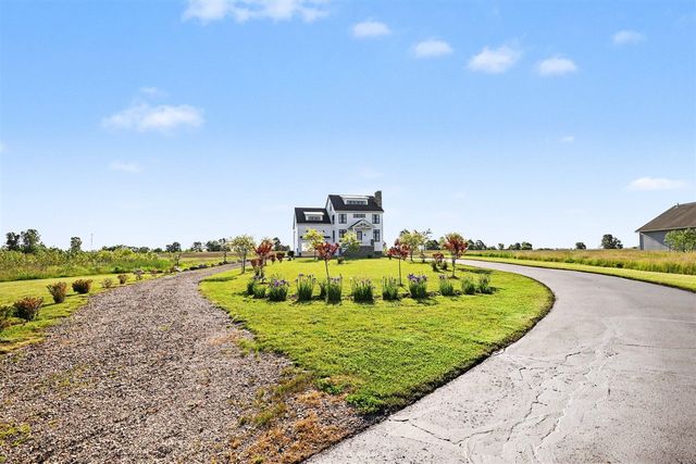 2906 Air Park Drive 24, Zeeland, MI 49464