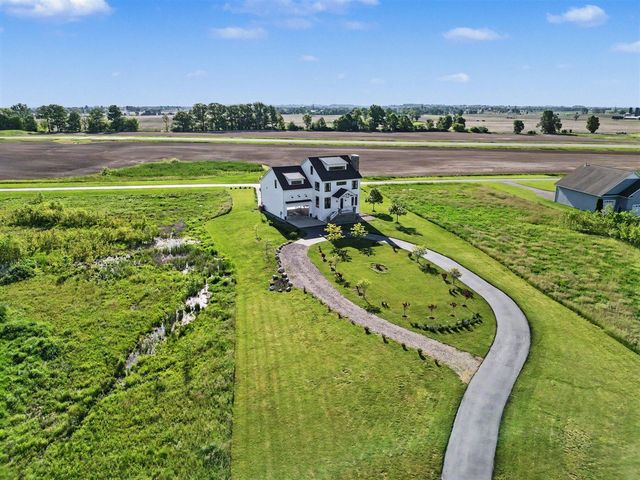 2906 Air Park Drive 24, Zeeland, MI 49464