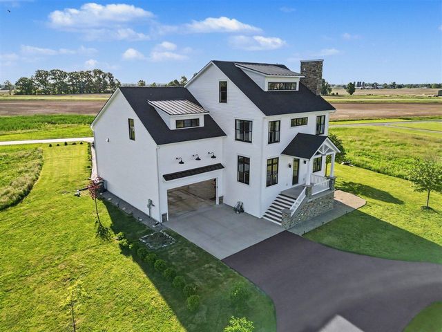 2906 Air Park Drive 24, Zeeland, MI 49464