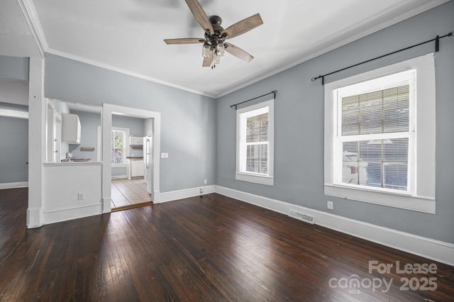 813 E 35th Street, Charlotte, NC 28205