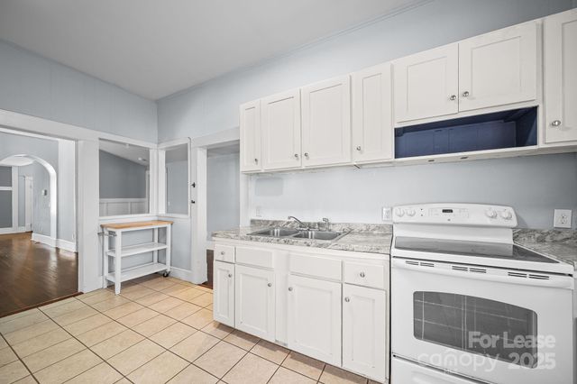 813 E 35th Street, Charlotte, NC 28205