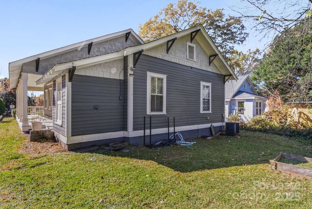 813 E 35th Street, Charlotte, NC 28205