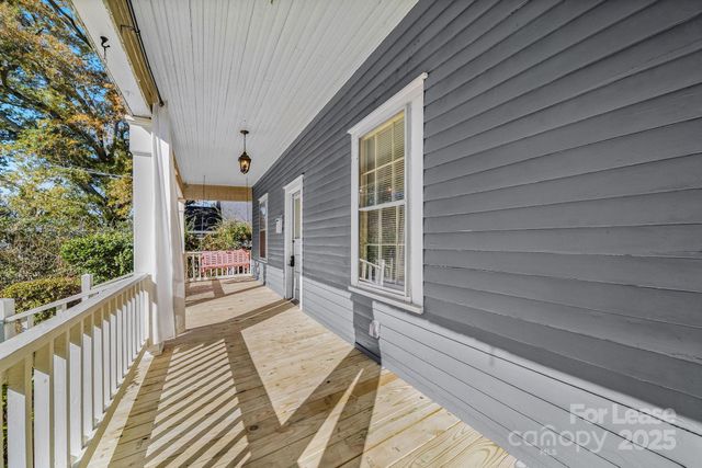 813 E 35th Street, Charlotte, NC 28205