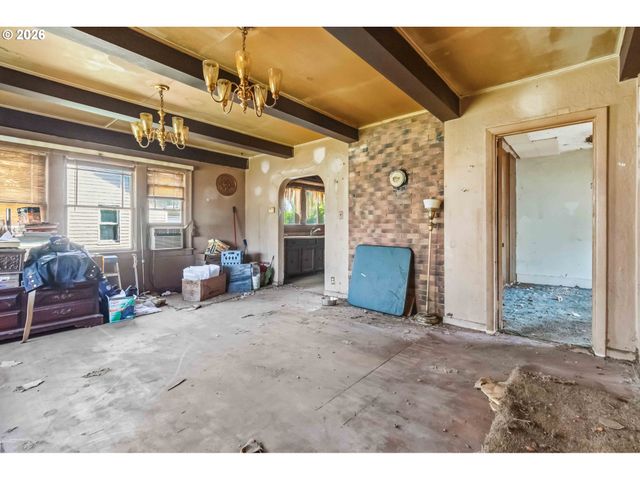 406 15TH Ave, Longview, WA 98632