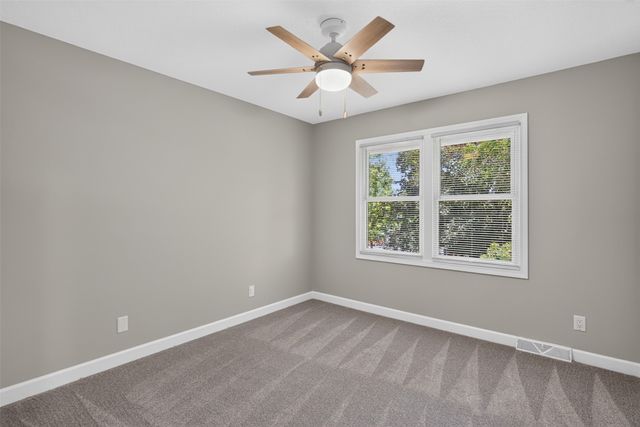 2115 Pleasant Street, West Des Moines, IA 50265