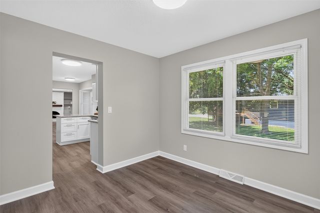 2115 Pleasant Street, West Des Moines, IA 50265