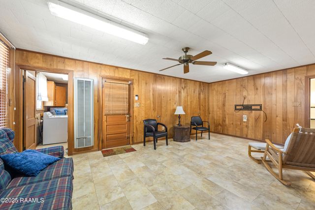 629 S Weeks Street, New Iberia, LA 70560