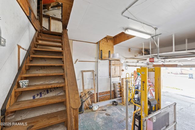 629 S Weeks Street, New Iberia, LA 70560