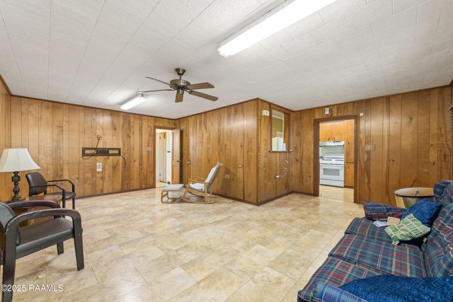 629 S Weeks Street, New Iberia, LA 70560