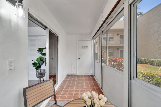 52 BURGUNDY B, Delray Beach, FL 33484
