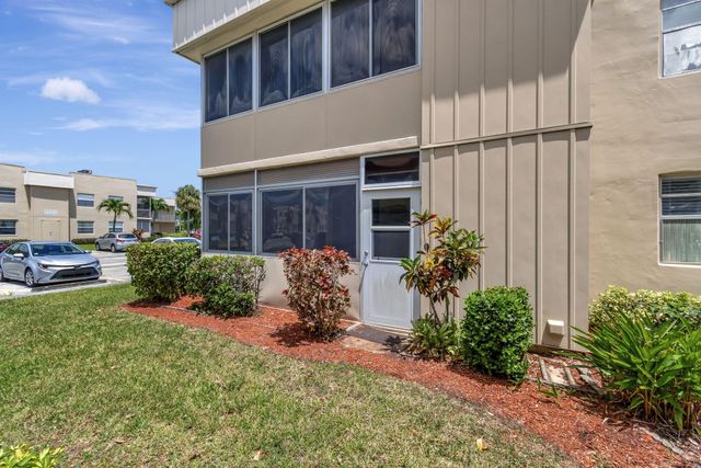 52 BURGUNDY B, Delray Beach, FL 33484