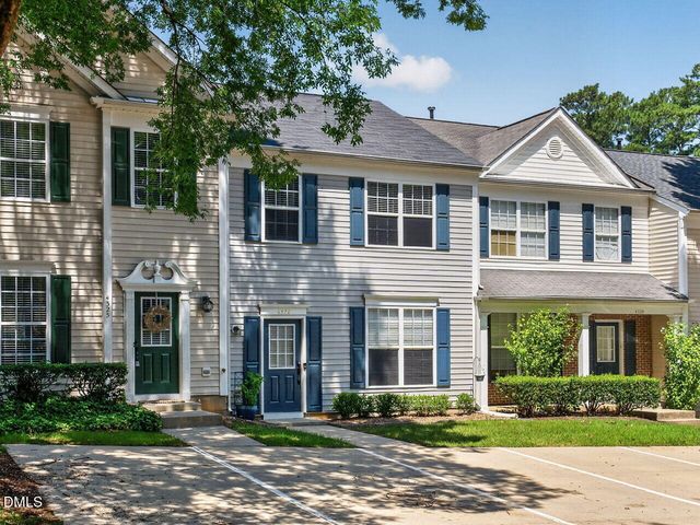4327 Vienna Crest Drive, Raleigh, NC 27613