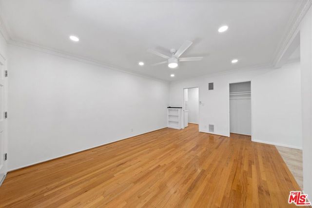 1037 11th Street 1, Santa Monica, CA 90403