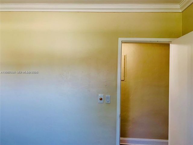 600 Layne Boulevard 233, Hallandale Beach, FL 33009