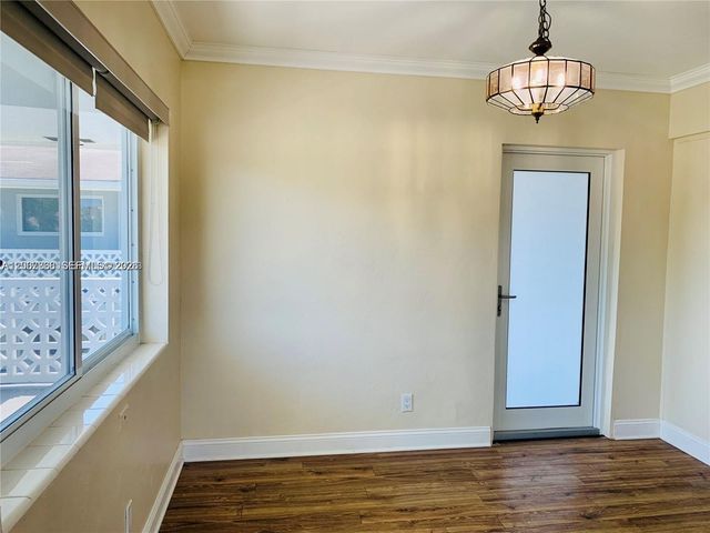 600 Layne Boulevard 233, Hallandale Beach, FL 33009