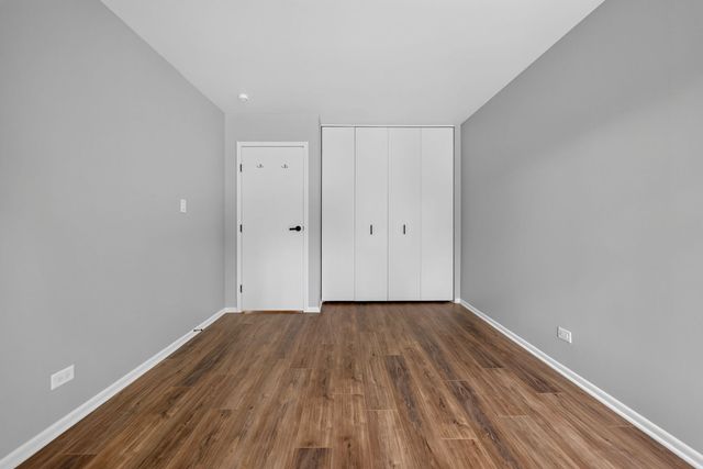 120 Lakeview Drive 208, Bloomingdale, IL 60108