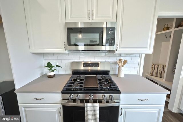 114 BLUE MOUNTAIN BLVD, Carlisle, PA 17013