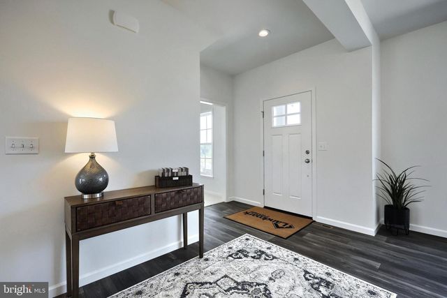 114 BLUE MOUNTAIN BLVD, Carlisle, PA 17013