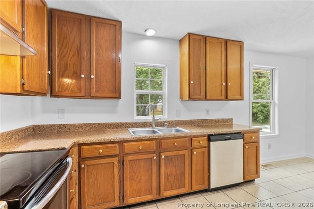 5706 Demarest Court, Fayetteville, NC 28311