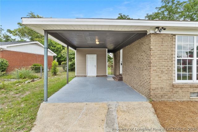 5706 Demarest Court, Fayetteville, NC 28311