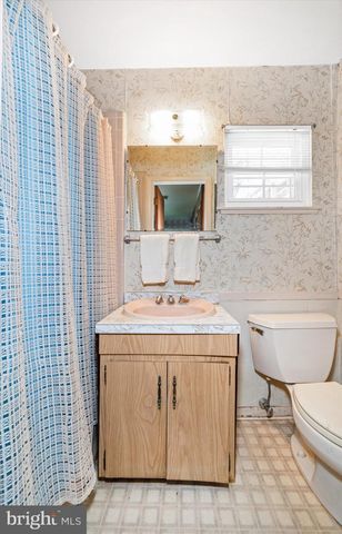14 MAJESTIC CT, Wilmington, DE 19810