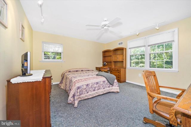 14 MAJESTIC CT, Wilmington, DE 19810