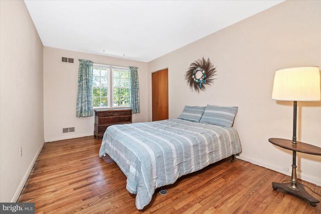 14 MAJESTIC CT, Wilmington, DE 19810