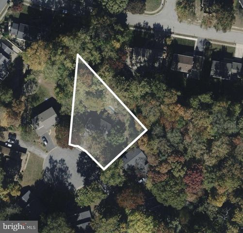 14 MAJESTIC CT, Wilmington, DE 19810