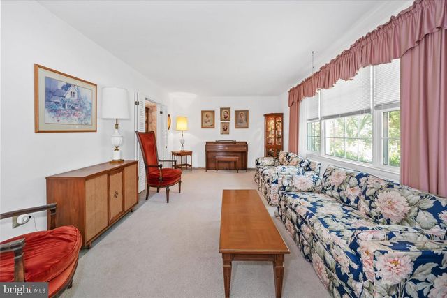 14 MAJESTIC CT, Wilmington, DE 19810