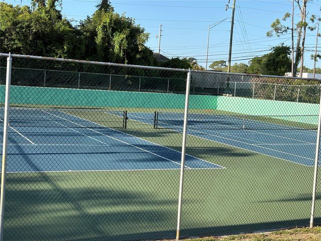 2511 2511 DOLLY BAY DRIVE 102, Palm Harbor, FL 34684
