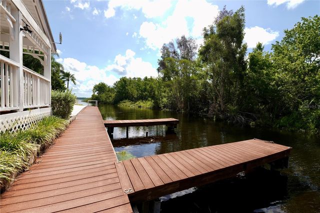 2511 2511 DOLLY BAY DRIVE 102, Palm Harbor, FL 34684