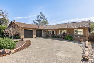 5960 Yerba Buena Rd, Santa Rosa, CA 95409