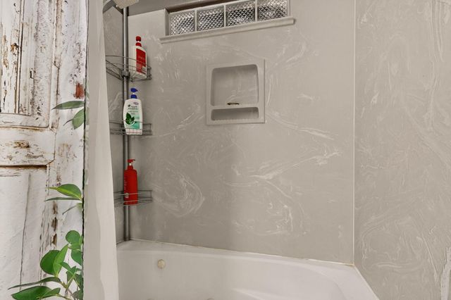 1341 Vista Centro Drive SW, Los Lunas, NM 87031