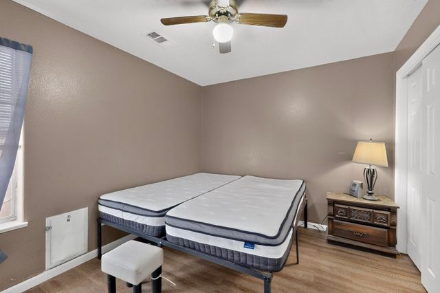 1341 Vista Centro Drive SW, Los Lunas, NM 87031