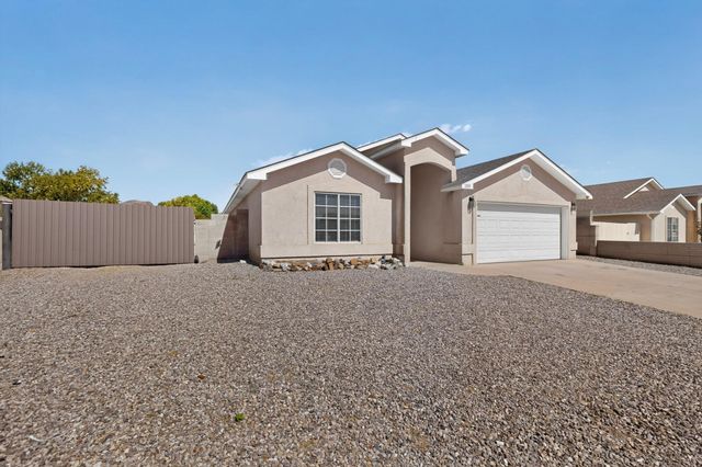 1341 Vista Centro Drive SW, Los Lunas, NM 87031